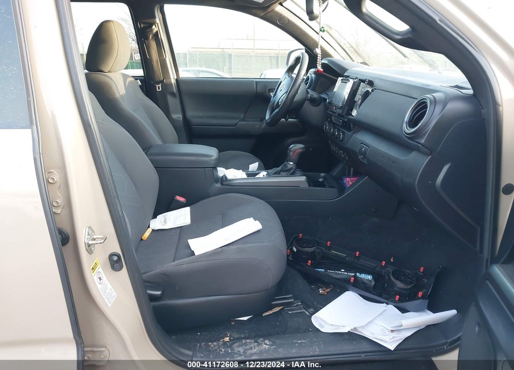 2017 TOYOTA TACOMA VIN: 5TFCZ5AN3HX058407