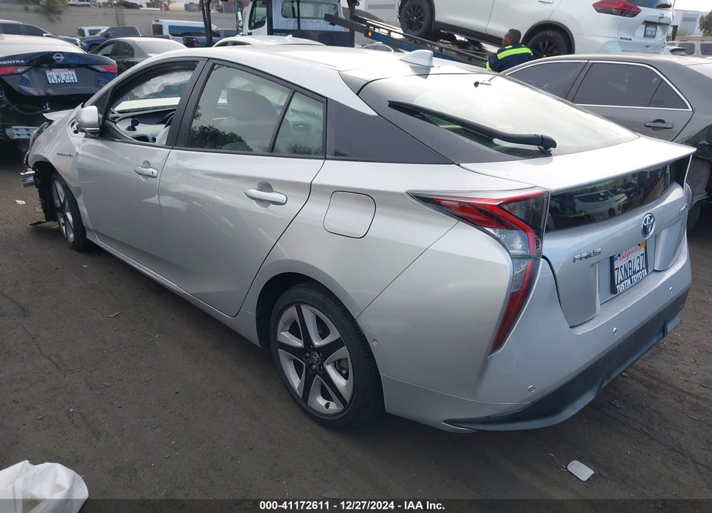 2016 TOYOTA PRIUS VIN: JTDKARFU0G3015157