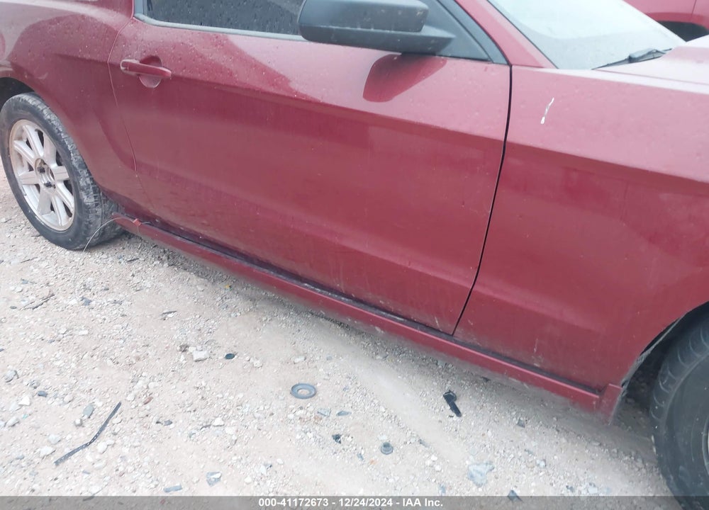 2014 FORD MUSTANG V6 VIN: 1ZVBP8AM3E5284414