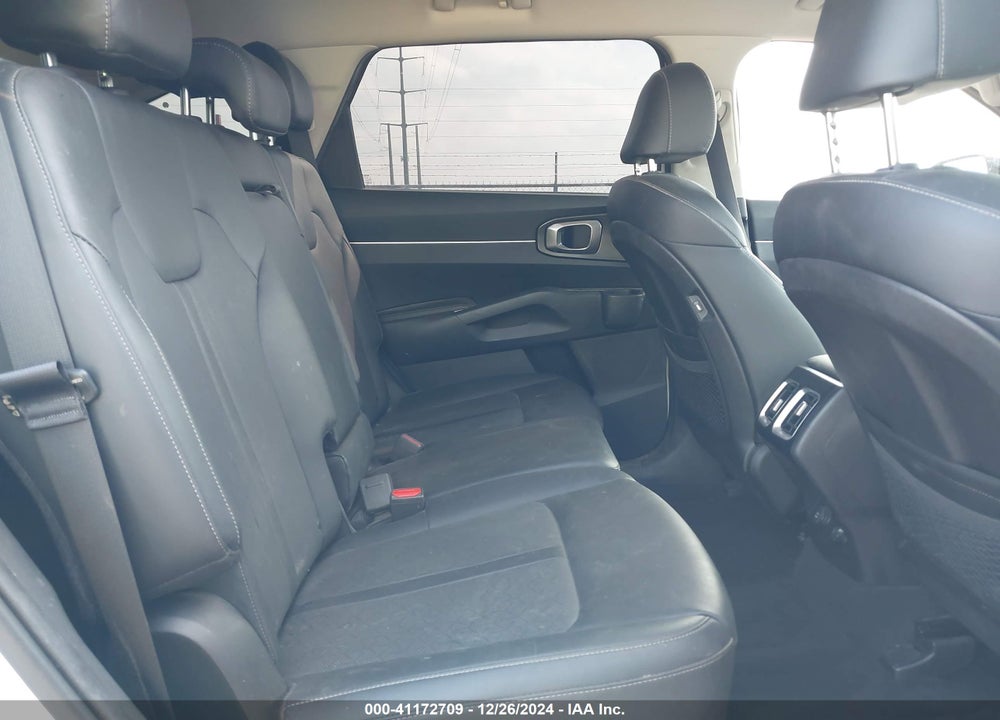 2022 KIA SORENTO S VIN: 5XYRL4LC9NG124183