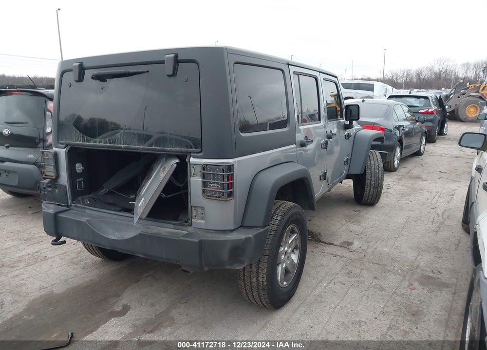 2015 JEEP WRANGLER UNLIMITED SPORT VIN: 1C4BJWDG6FL684835