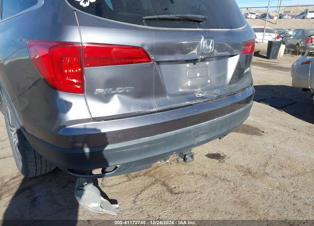 2017 HONDA PILOT EX-L VIN: 5FNYF6H65HB088862