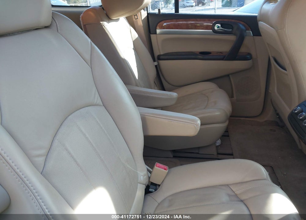 2012 BUICK ENCLAVE LEATHER VIN: 5GAKRCED3CJ287698
