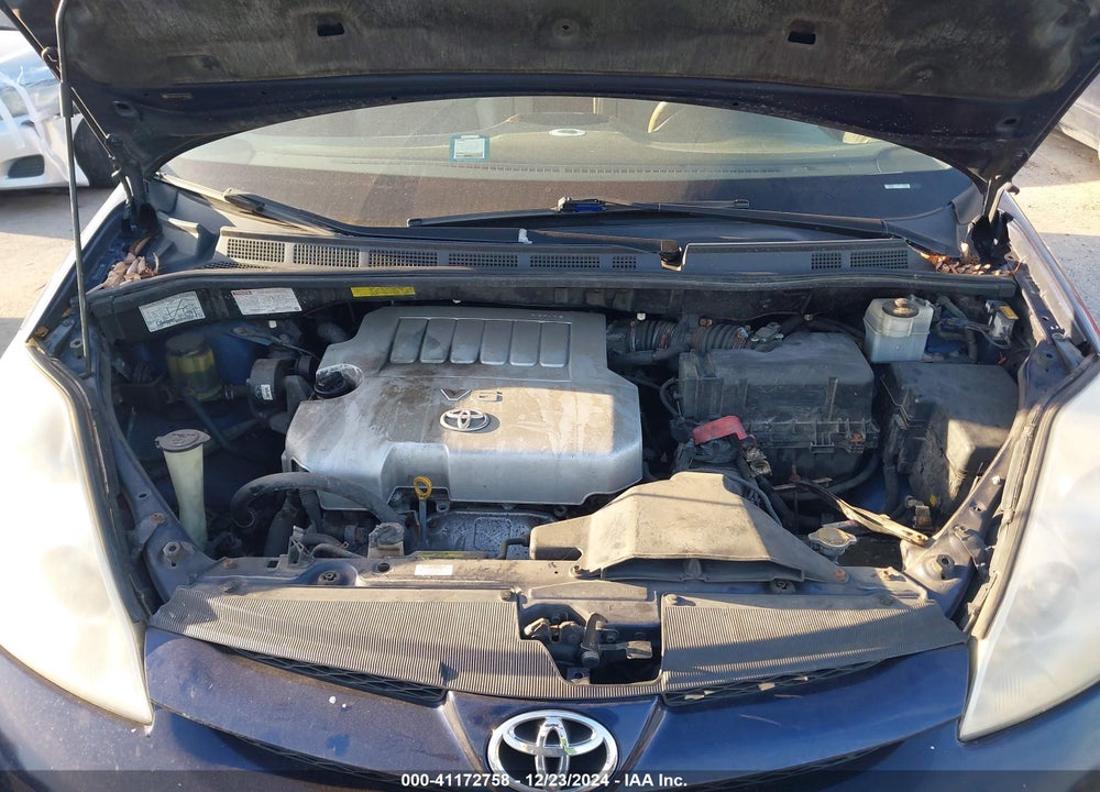 2007 TOYOTA SIENNA XLE VIN: 5TDZK22C67S060067
