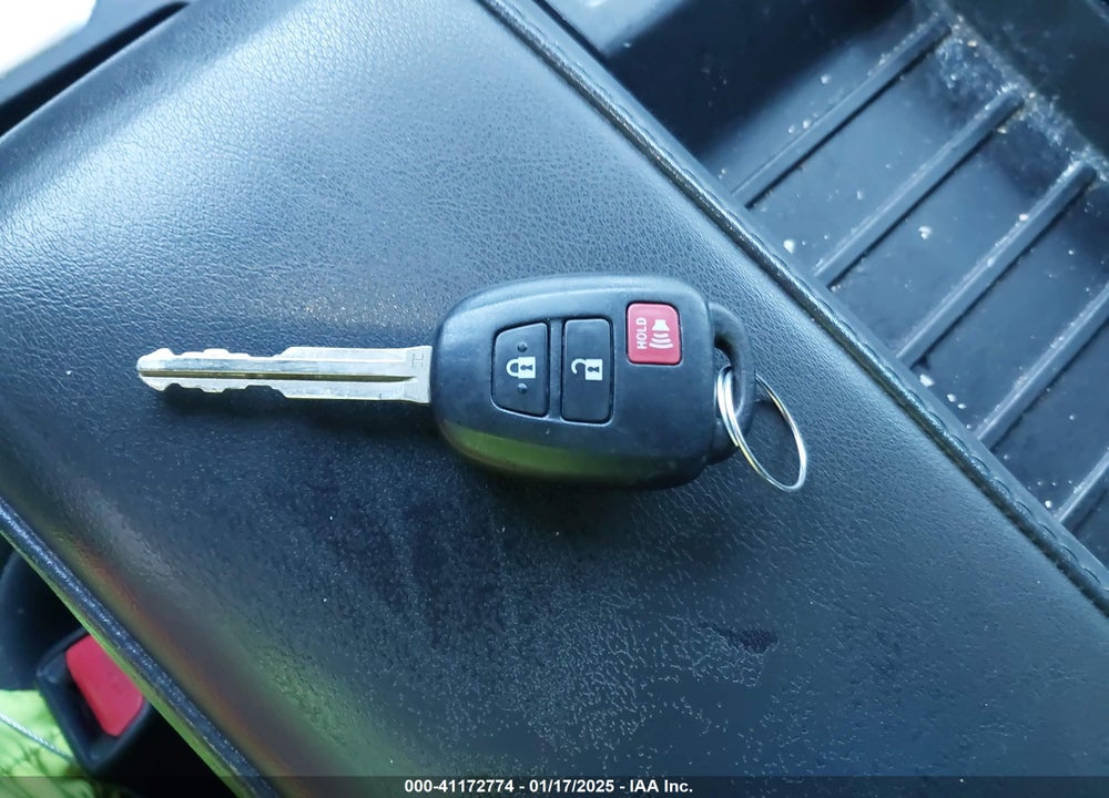 2018 TOYOTA TUNDRA VIN: 5TFHW5F1XJX745233
