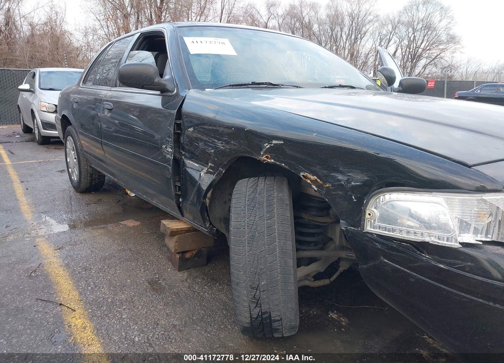 2006 FORD CROWN VICTORIA POLICE/POLICE INTERCEPTOR VIN: 2FAHP71W16X103826