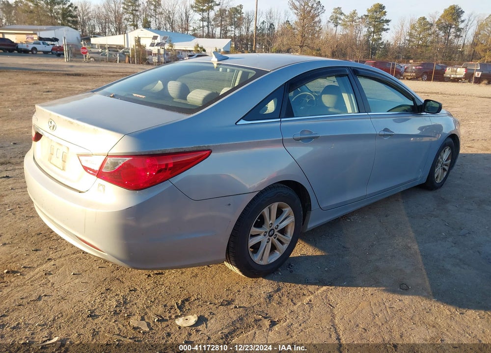 2011 HYUNDAI SONATA GLS VIN: 5NPEB4AC5BH113626