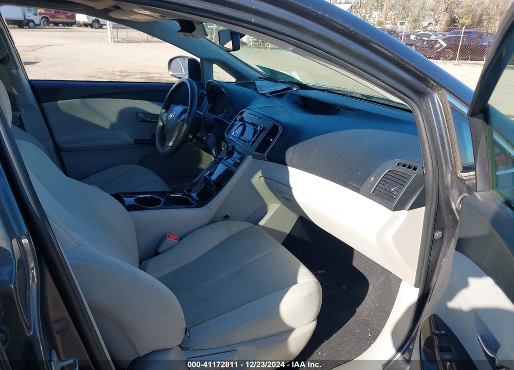 2010 TOYOTA VENZA VIN: 4T3ZA3BB4AU028689