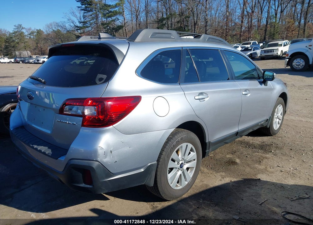 2018 SUBARU OUTBACK 2.5I PREMIUM VIN: 4S4BSADC3J3396000
