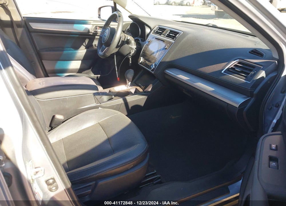 2018 SUBARU OUTBACK 2.5I PREMIUM VIN: 4S4BSADC3J3396000
