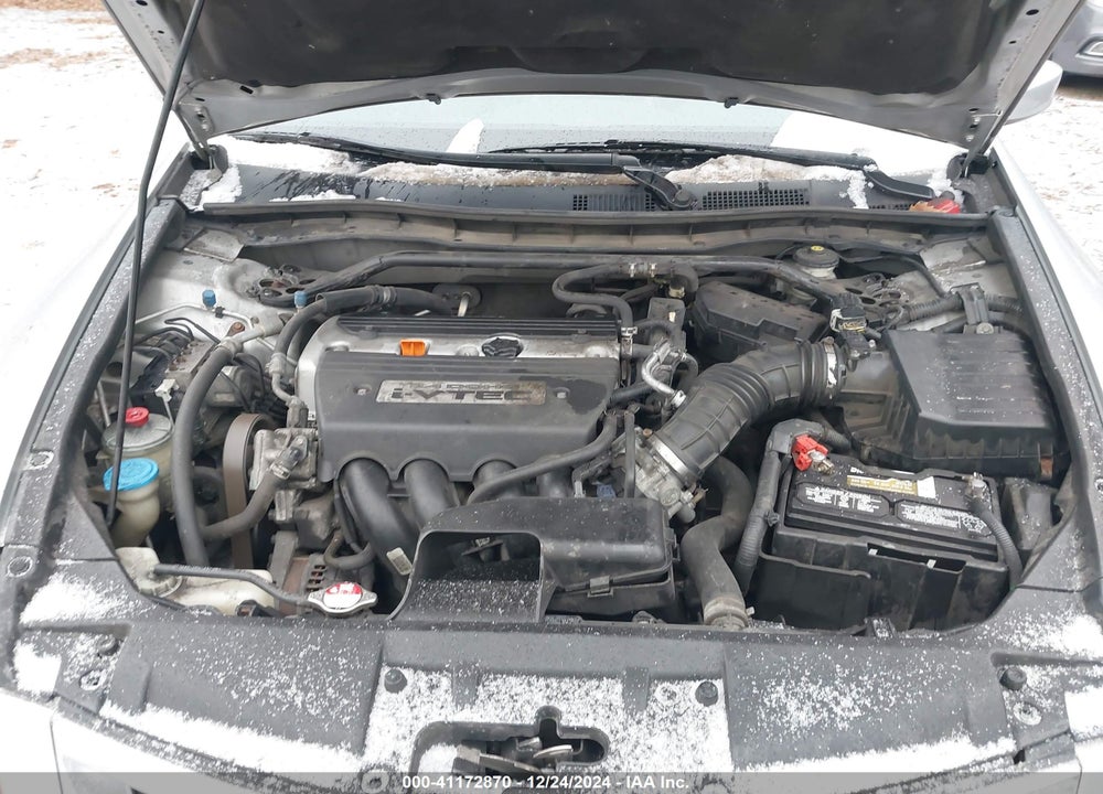 2008 HONDA ACCORD VIN: 1HGCP26888A094282