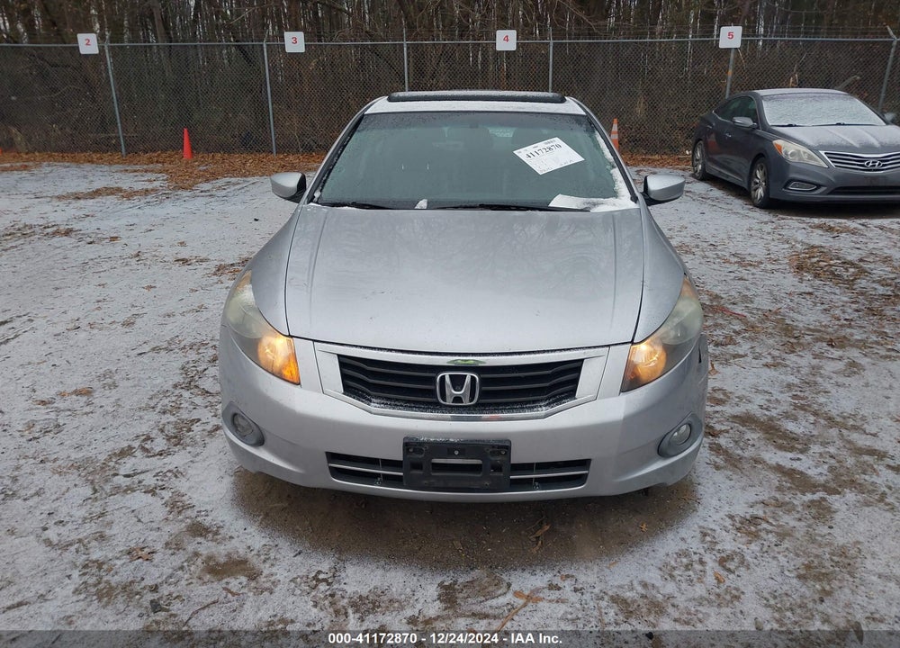 2008 HONDA ACCORD VIN: 1HGCP26888A094282