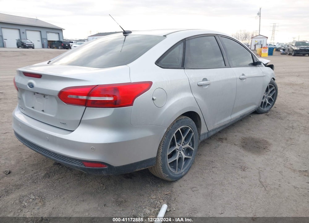 2017 FORD FOCUS SEL VIN: 1FADP3H26HL229738