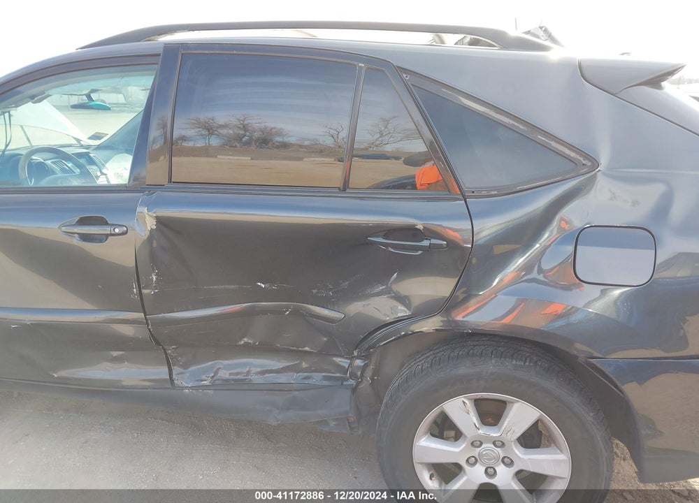 2005 LEXUS RX 330 VIN: 2T2HA31U35C077151