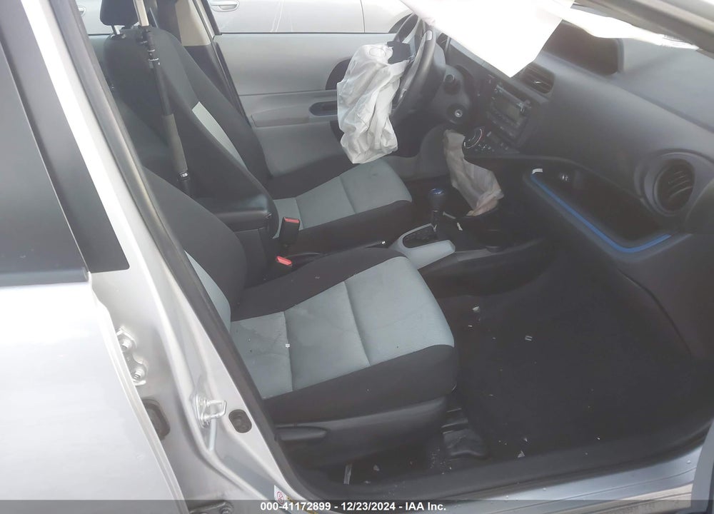 2013 TOYOTA PRIUS C VIN: JTDKDTB36D1044459