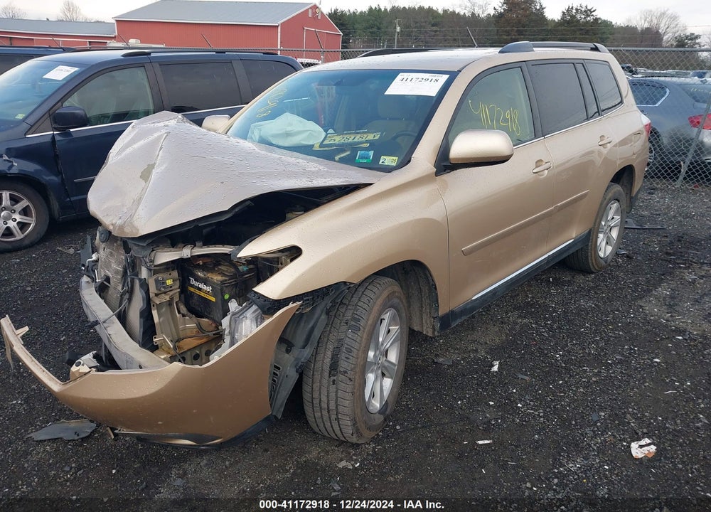 2011 TOYOTA HIGHLANDER SE VIN: 5TDBK3EH0BS057950