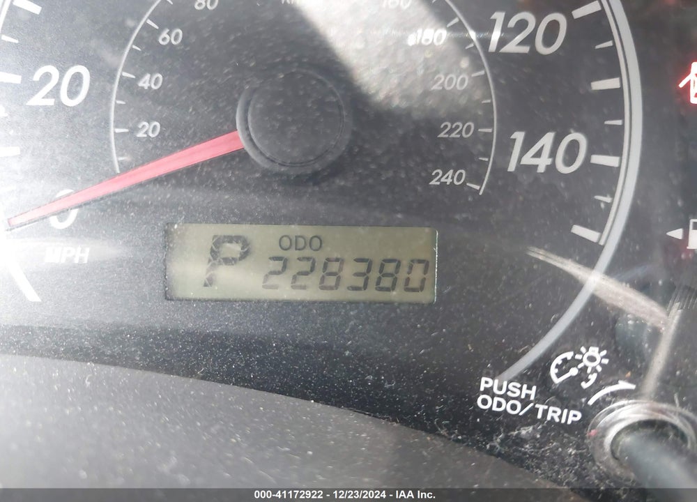 2010 TOYOTA COROLLA LE VIN: 1NXBU4EE4AZ227528