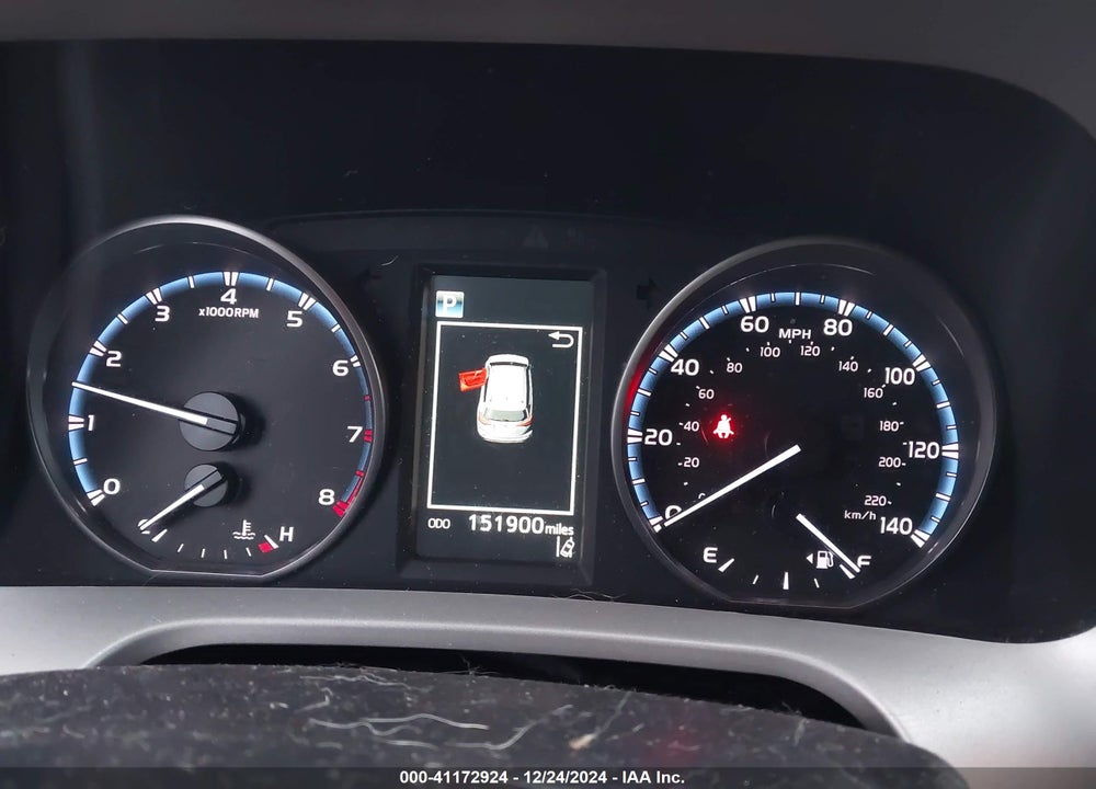 2017 TOYOTA RAV4 VIN: 2T3RFREV7HW655889
