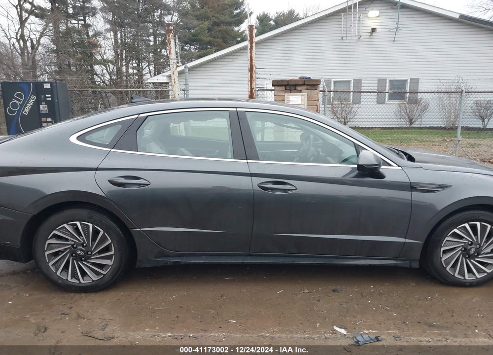 2024 HYUNDAI SONATA HYBRID VIN: KMHL54JJ3RA088610