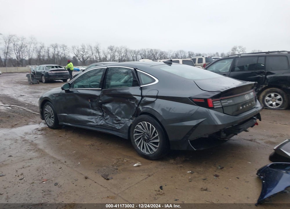 2024 HYUNDAI SONATA HYBRID VIN: KMHL54JJ3RA088610