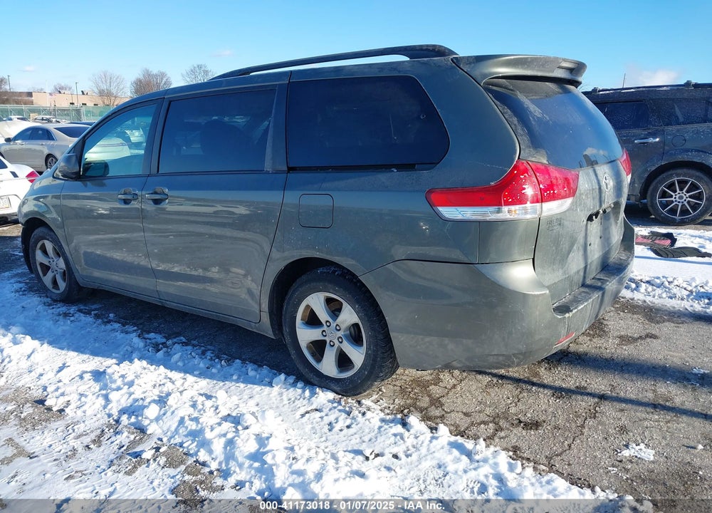 2011 TOYOTA SIENNA LE V6 VIN: 5TDKK3DC4BS115564