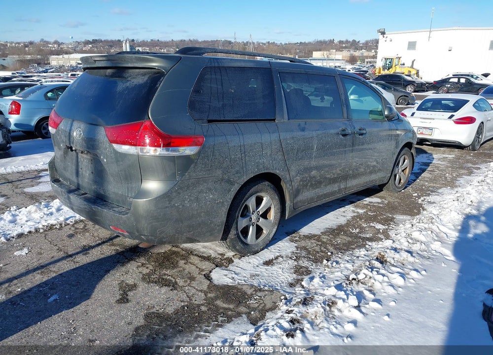 2011 TOYOTA SIENNA LE V6 VIN: 5TDKK3DC4BS115564