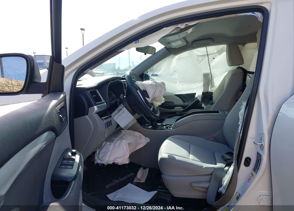 2016 TOYOTA HIGHLANDER LE V6 VIN: 5TDZKRFHXGS159909