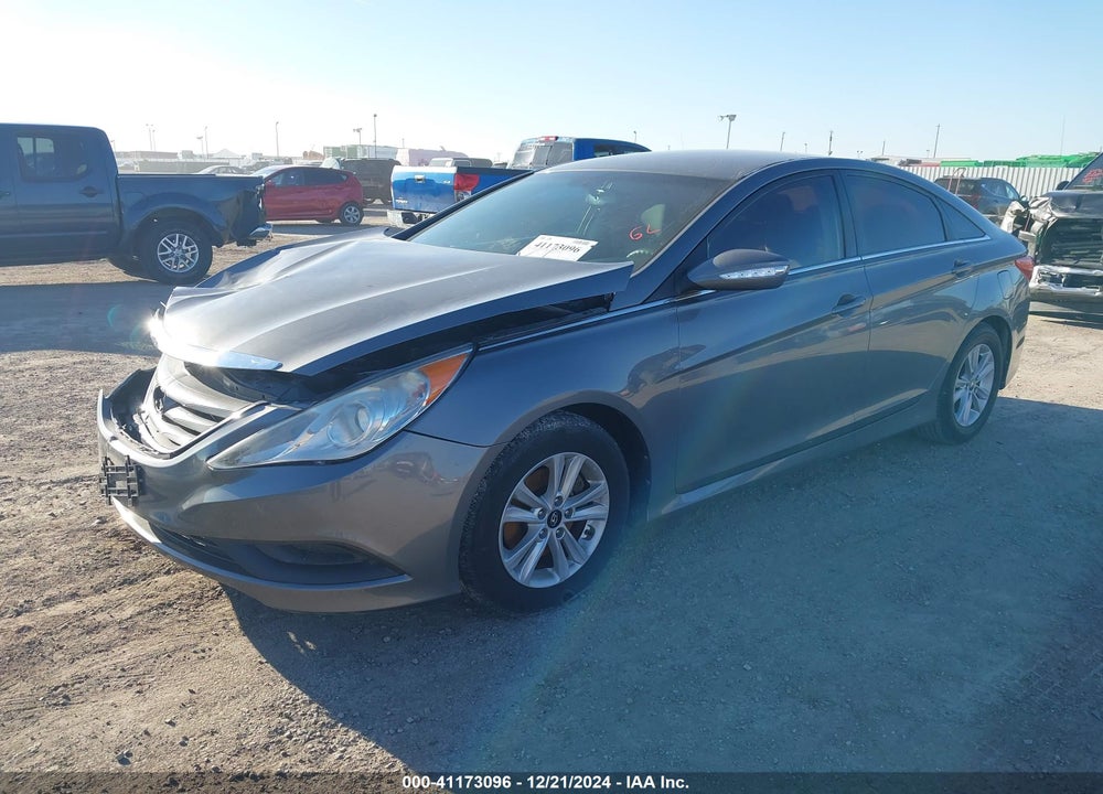 2014 HYUNDAI SONATA GLS VIN: 5NPEB4AC2EH927950