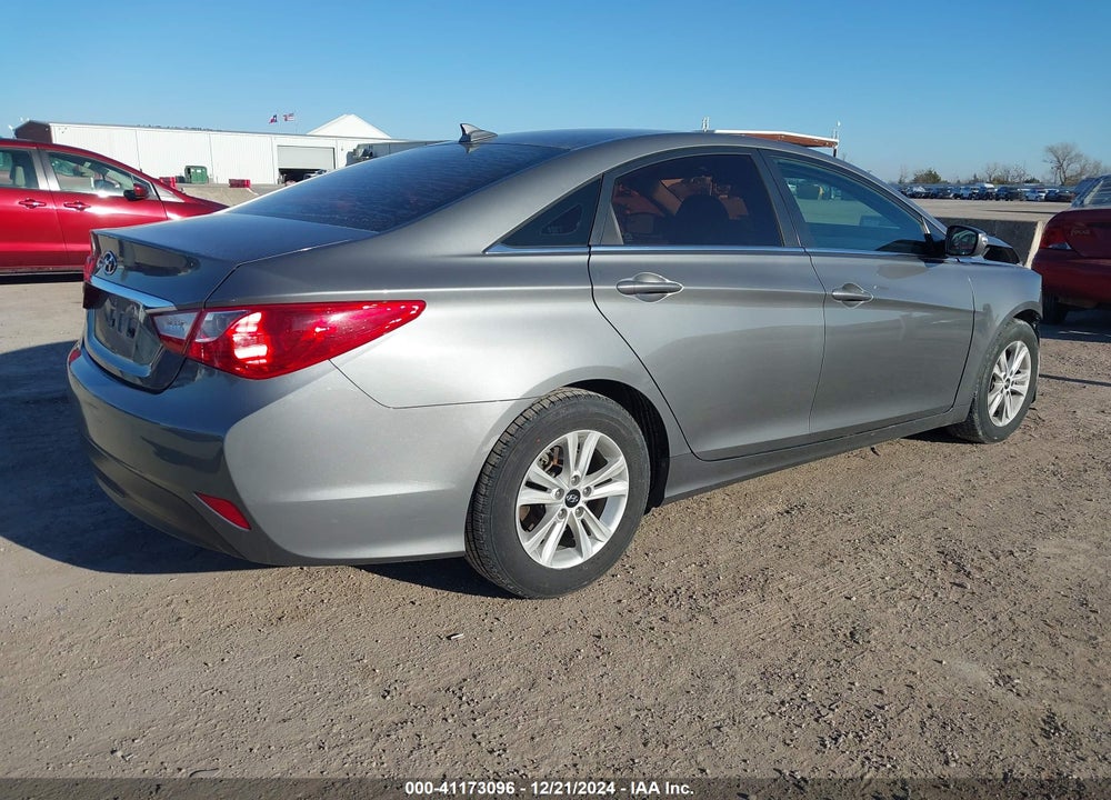 2014 HYUNDAI SONATA GLS VIN: 5NPEB4AC2EH927950