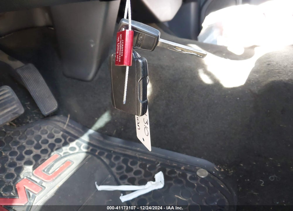 2014 GMC SIERRA 1500 SLE VIN: 3GTP1UEC4EG105813