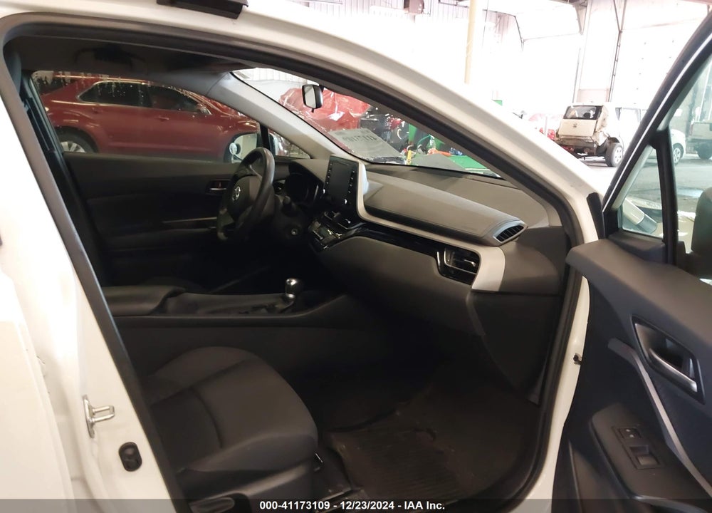 2020 TOYOTA C-HR LE VIN: JTNKHMBXXL1071395