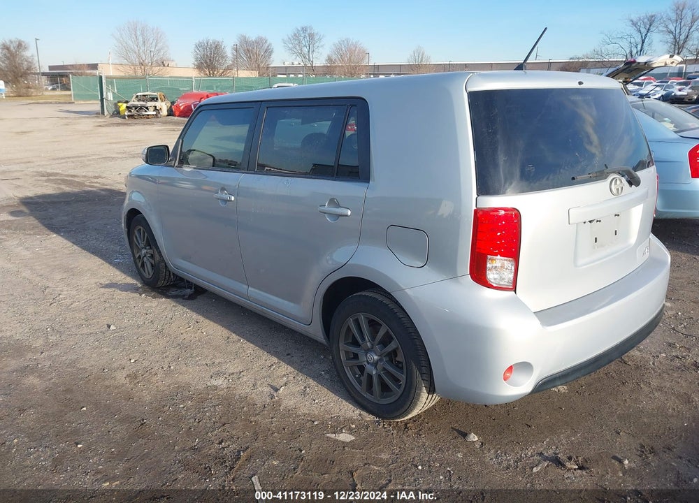 2013 SCION XB VIN: JTLZE4FE0DJ040196