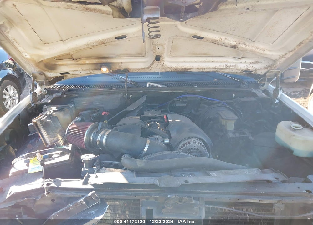 1993 CHEVROLET GMT-400 K1500 VIN: 1GCEK14K7PZ150193