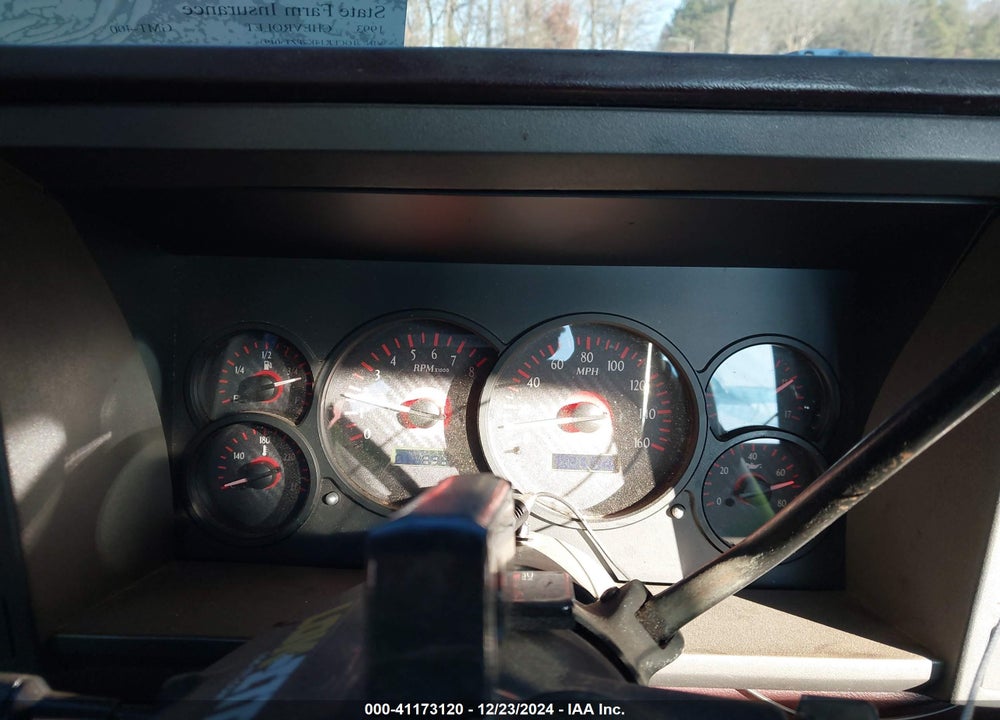 1993 CHEVROLET GMT-400 K1500 VIN: 1GCEK14K7PZ150193