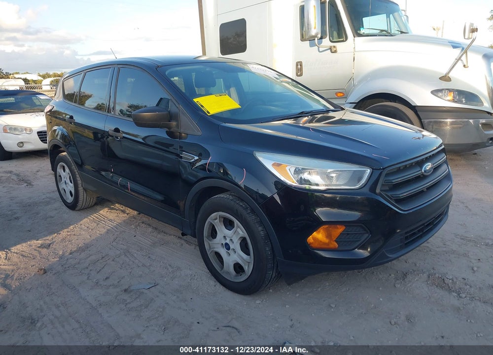 2017 FORD ESCAPE S VIN: 1FMCU0F72HUE02012