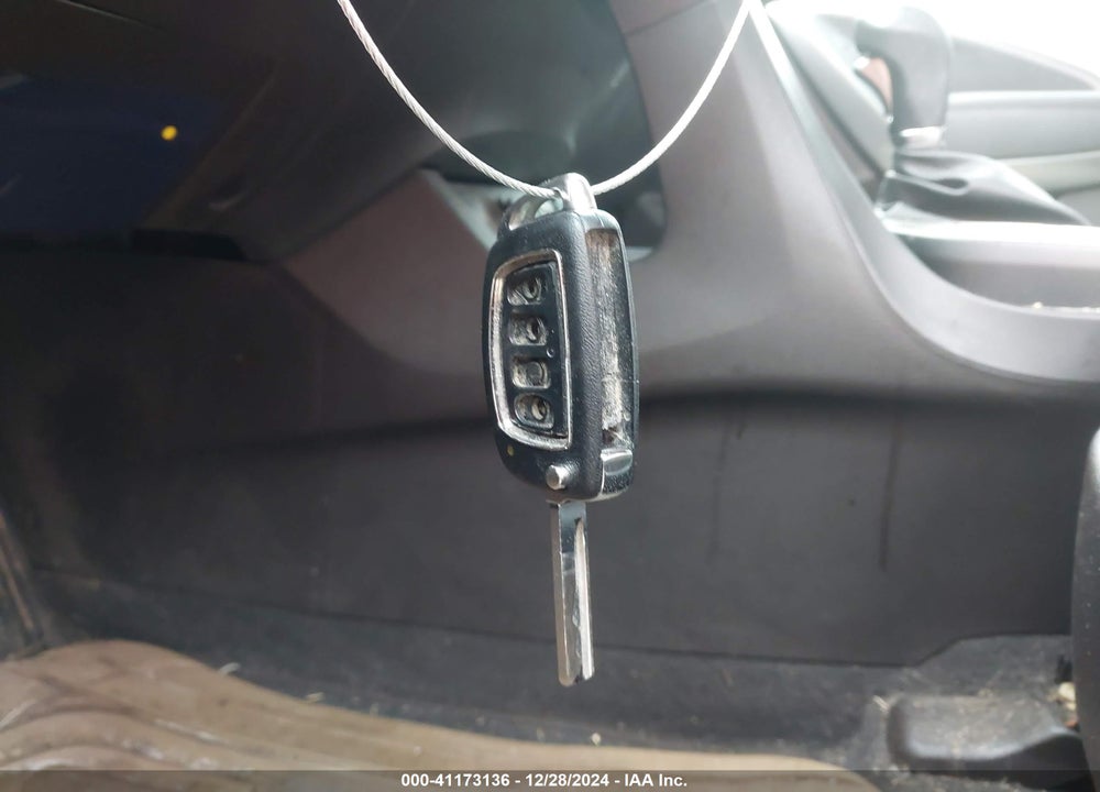 2016 HYUNDAI SANTA FE SE VIN: KM8SM4HF5GU141142