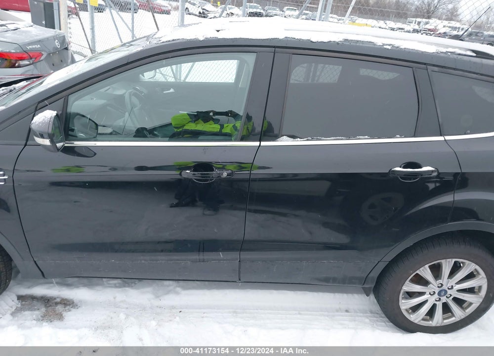 2018 FORD ESCAPE TITANIUM VIN: 1FMCU9J91JUC64160