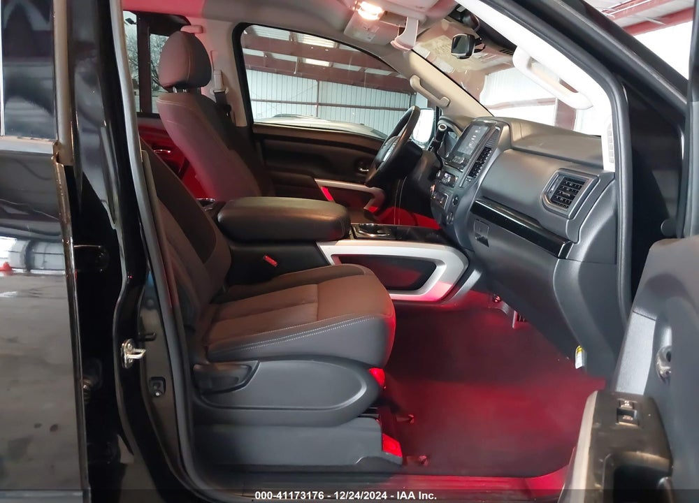 2024 NISSAN TITAN VIN: 1N6AA1EF5RN104565