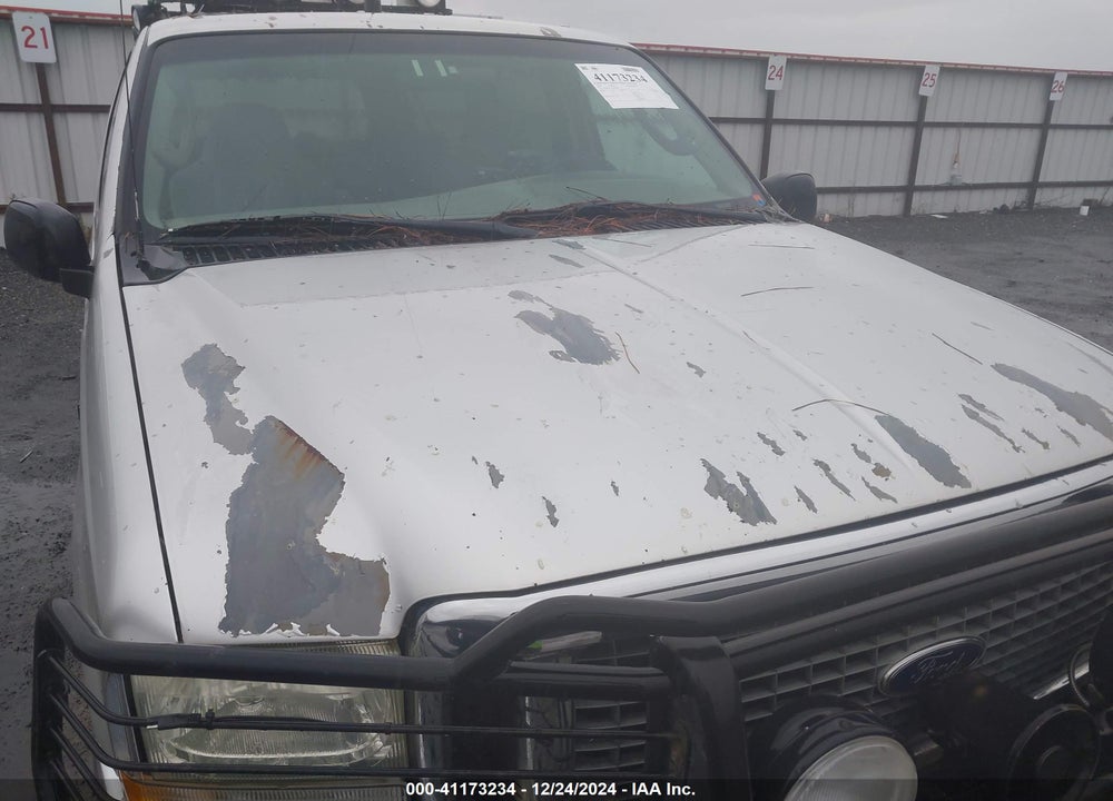 2004 FORD EXCURSION XLS/XLT VIN: 1FMNU41L54EB42097