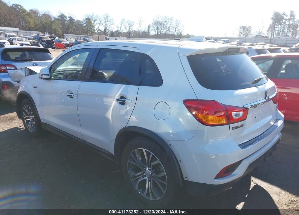 2019 MITSUBISHI OUTLANDER SPORT VIN: JA4AP4AU2KU010687
