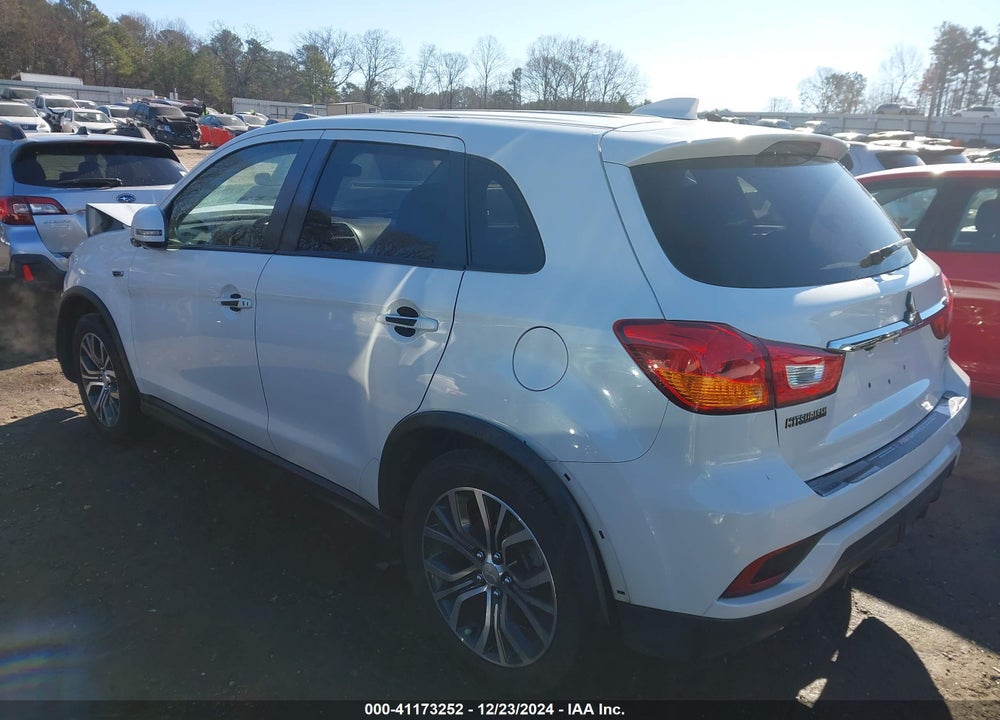 2019 MITSUBISHI OUTLANDER SPORT VIN: JA4AP4AU2KU010687