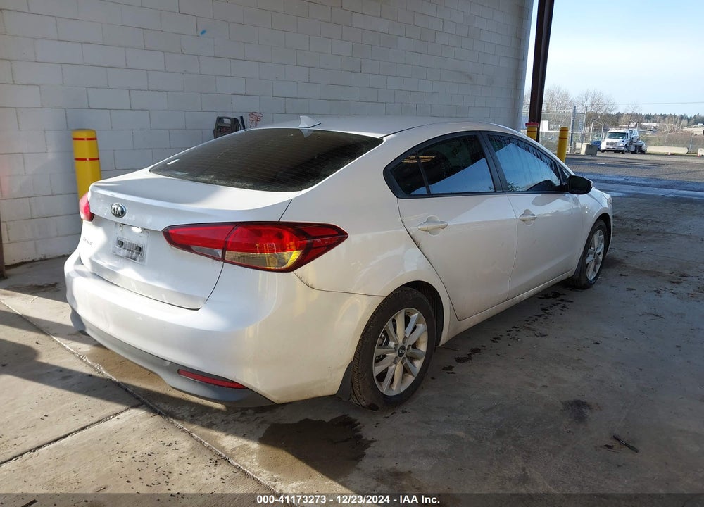 2017 KIA FORTE LX VIN: 3KPFL4A72HE148626