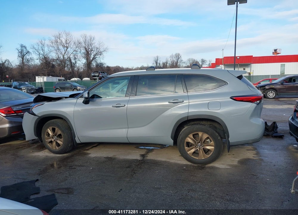 2022 TOYOTA HIGHLANDER HYBRID XLE BRONZE EDITION VIN: 5TDABRCH3NS540127