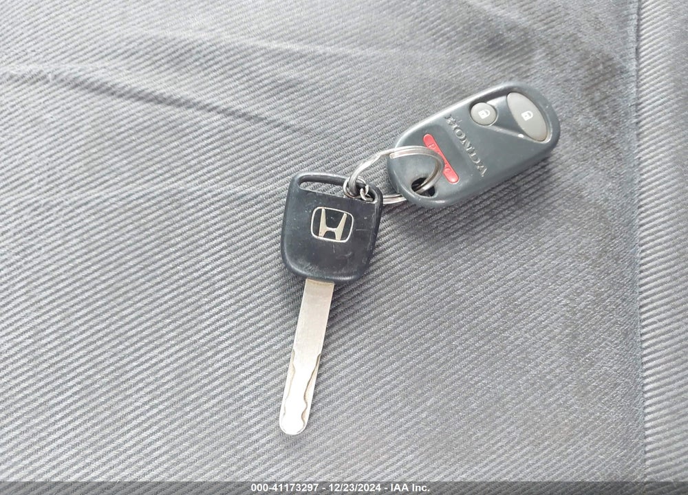 2004 HONDA ELEMENT EX VIN: 5J6YH28644L003059