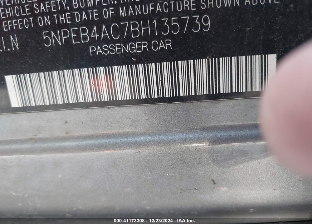 2011 HYUNDAI SONATA VIN: 5NPEB4AC7BH135739