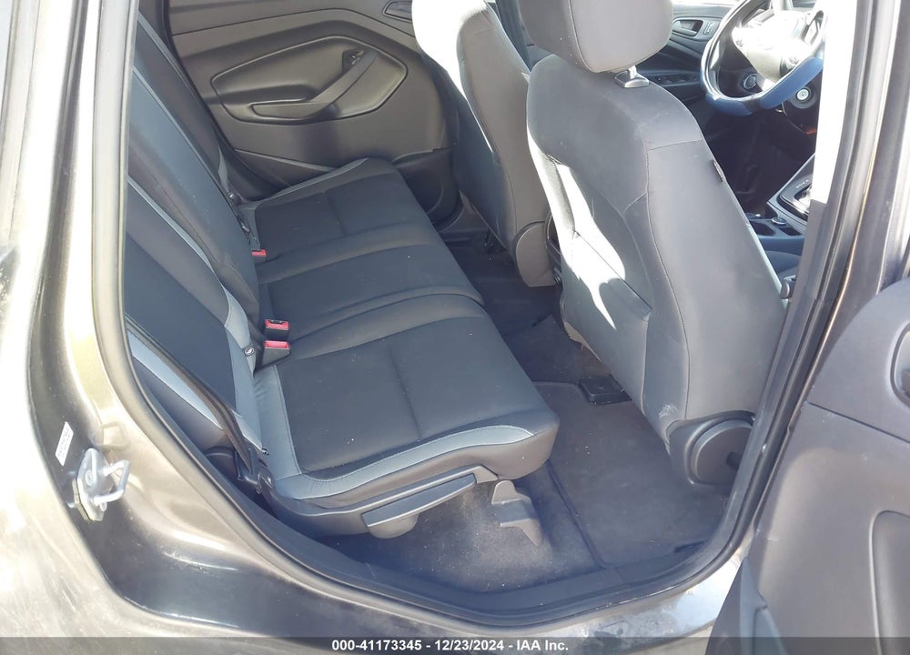 2016 FORD ESCAPE S VIN: 1FMCU0F7XGUA04058