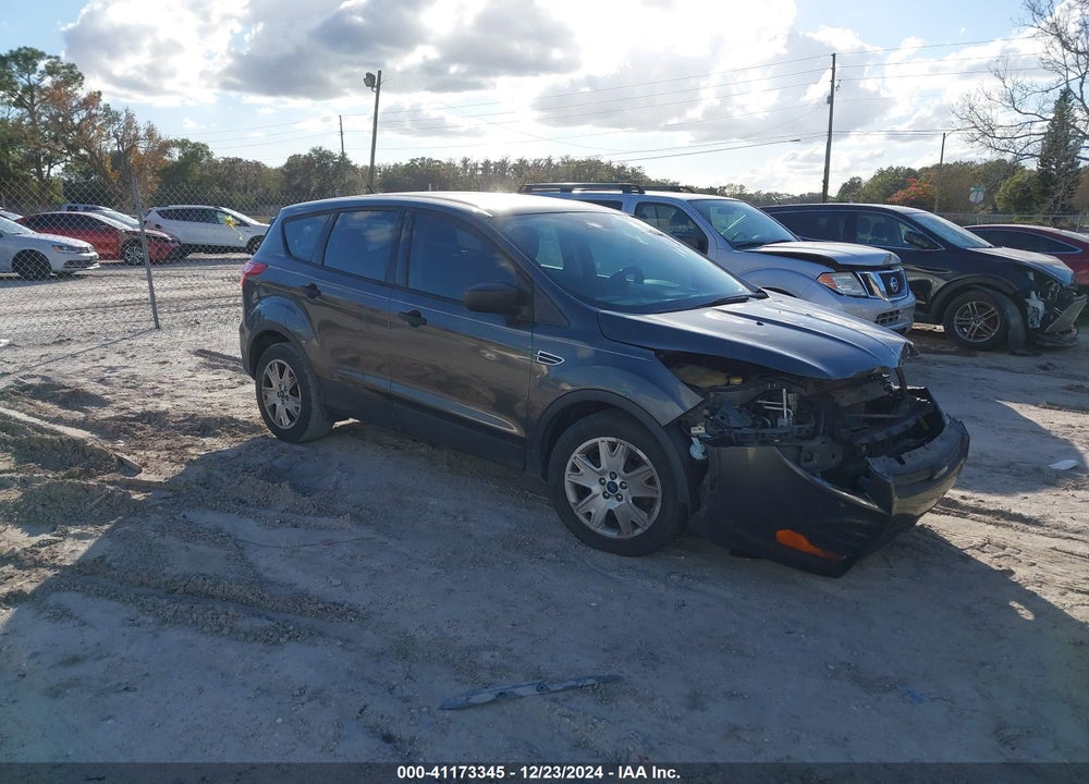 2016 FORD ESCAPE S VIN: 1FMCU0F7XGUA04058