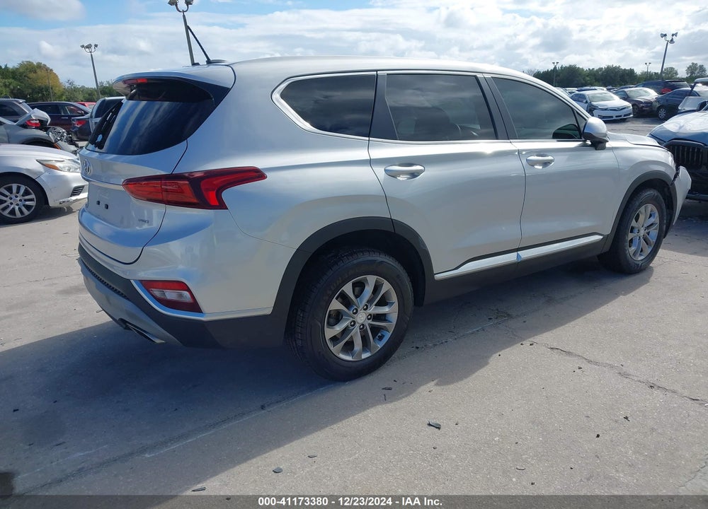 2019 HYUNDAI SANTA FE VIN: 5NMS2CAD8KH121402