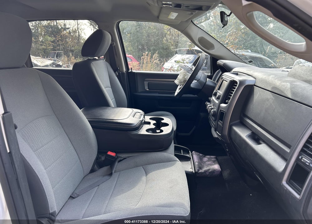 2022 RAM 1500 CLASSIC SLT 4X2 5'7 BOX VIN: 1C6RR6LG9NS242278