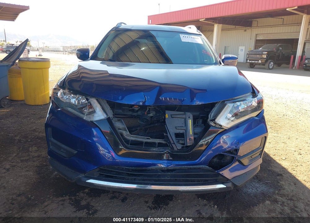2017 NISSAN ROGUE SV VIN: JN8AT2MT2HW132945